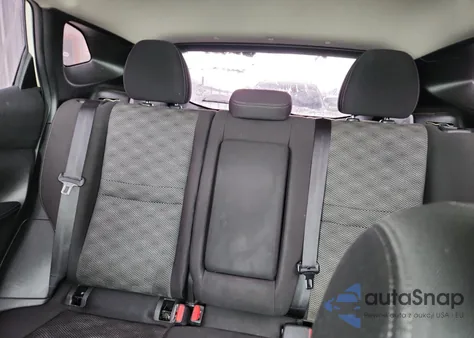 2017 Nissan Rogue Sport S z USA, uszkodzony, nr VIN JN1BJ1CR1HW136560